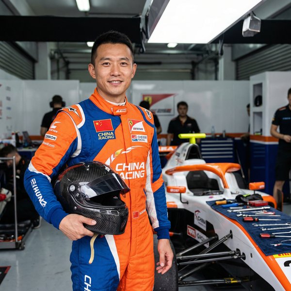 成人视频赛车手顾问